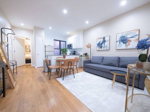 3 Bedroom Apartment In Manhattan