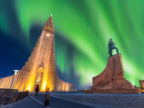 Flybilletter til Reykjavik