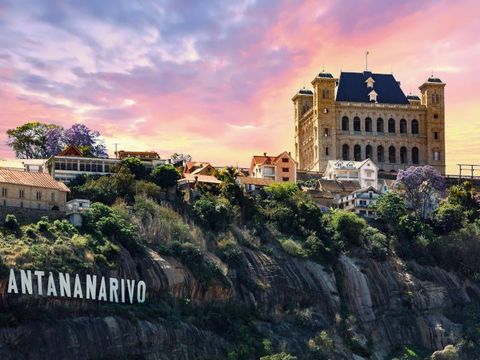 Flybilletter til Antananarivo