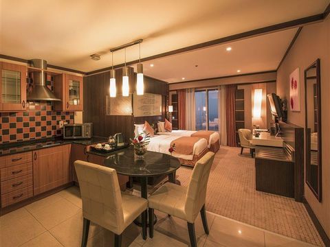 Emirates Grand Hotel Apartments