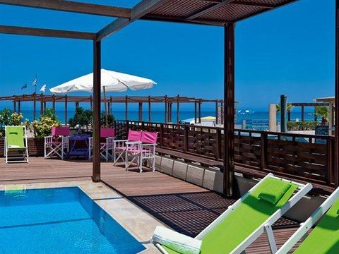 Steris Elegant Beach Hotel