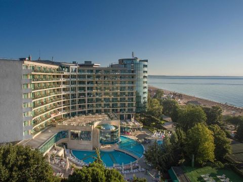 Marina Grand Beach Hotel